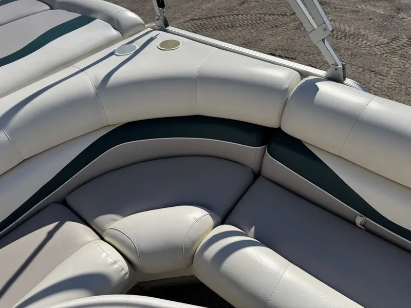 Slide: The Image of Bennington 2275 LX Pontoon 1998 - 28