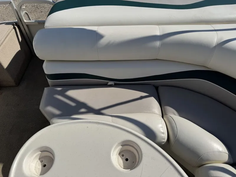 Slide: The Image of Bennington 2275 LX Pontoon 1998 - 29