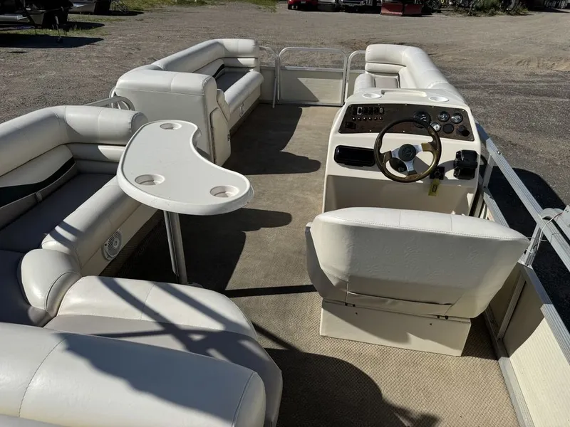 Slide: The Image of Bennington 2275 LX Pontoon 1998 - 32