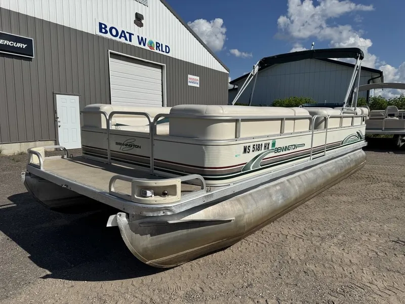 Slide: The Image of Bennington 2275 LX Pontoon 1998 - 34