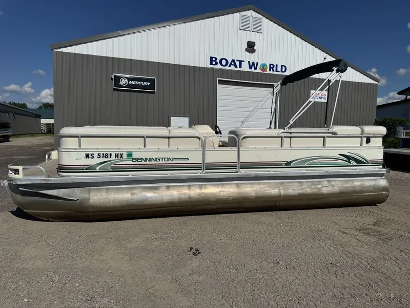 Slide: The Image of Bennington 2275 LX Pontoon 1998 - 36
