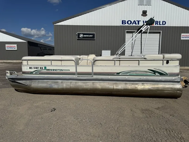 Slide: The Image of Bennington 2275 LX Pontoon 1998 - 37