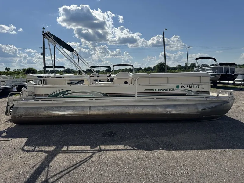 Slide: The Image of Bennington 2275 LX Pontoon 1998 - 43