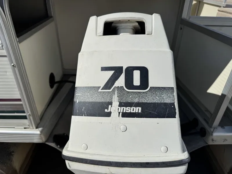 Slide: The Image of Bennington 2275 LX Pontoon 1998 - 47