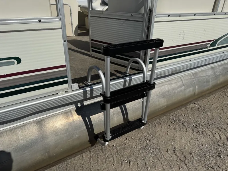 Slide: The Image of Bennington 2275 LX Pontoon 1998 - 50