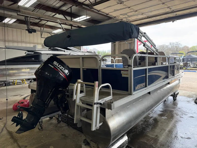 Slide: The Image of Weeres Cadet 200 2012 - 44