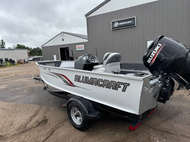 Slide: The Image of Alumacraft Classic 165 2011 - 33