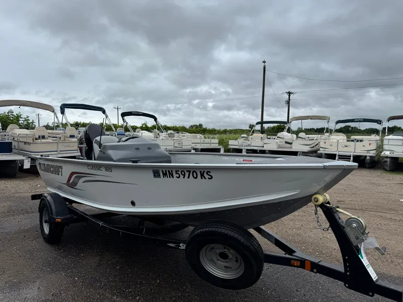 Slide: The Image of Alumacraft Classic 165 2011 - 42