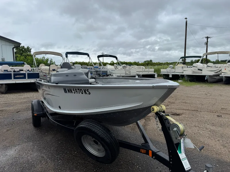 Slide: The Image of Alumacraft Classic 165 2011 - 43