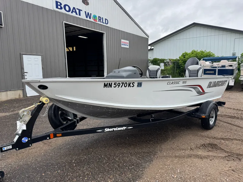 Slide: The Image of Alumacraft Classic 165 2011 - 46