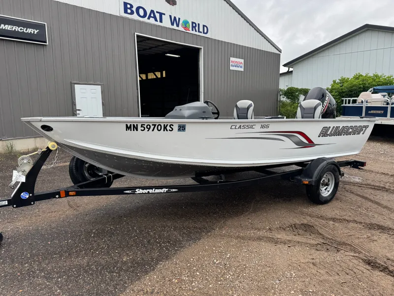 Slide: The Image of Alumacraft Classic 165 2011 - 47