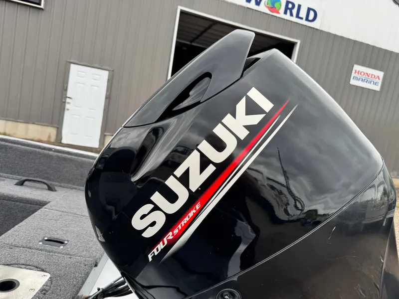 Slide: The Image of Alumacraft Classic 165 2011 - 52