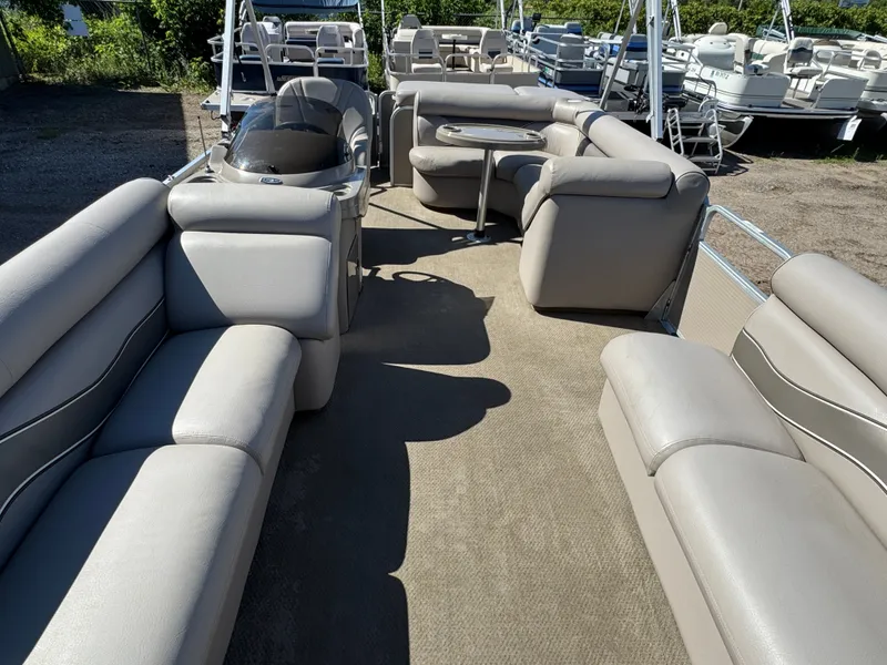 Slide: The Image of Premier Sunsation 200 Pontoon 2010 - 3