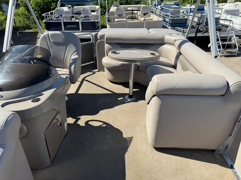 Slide: The Image of Premier Sunsation 200 Pontoon 2010 - 5