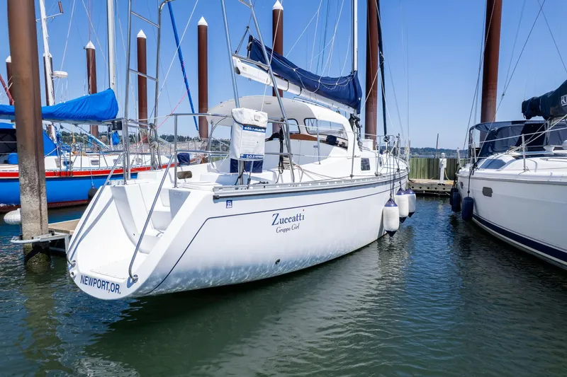Slide: The Image of 1978 Cascade Hign Side sailboat docked in marina, Newport, Oregon. - 5