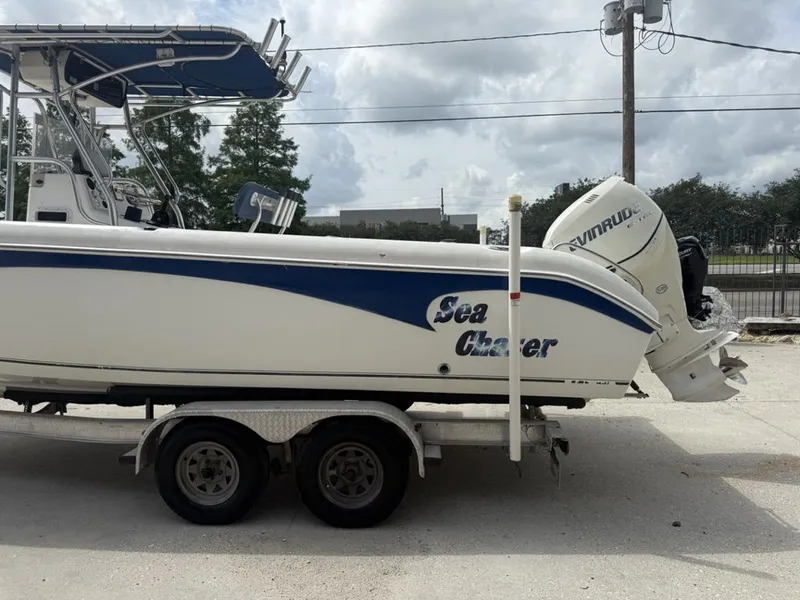 Slide: The Image of Sea Chaser 2400 CC 2008 - 10