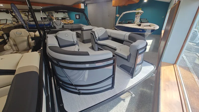 Slide: The Image of South Bay 523CR 3.0 2026 - 11