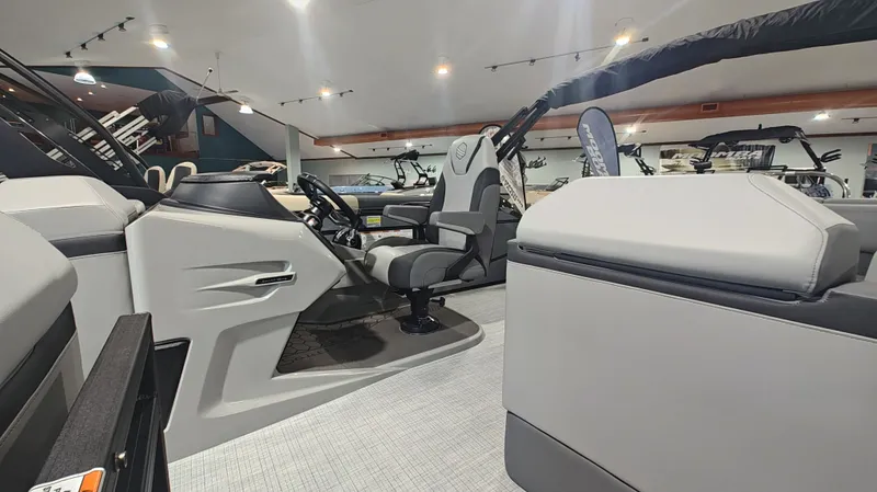 Slide: The Image of South Bay 523CR 3.0 2026 - 8