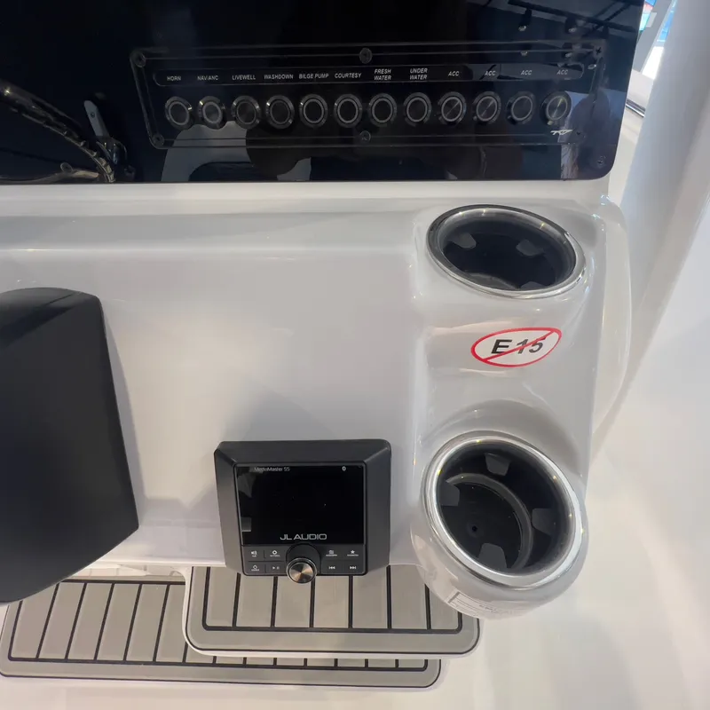 Slide: The Image of Tidewater 198 CC Adventure 2026 - 11