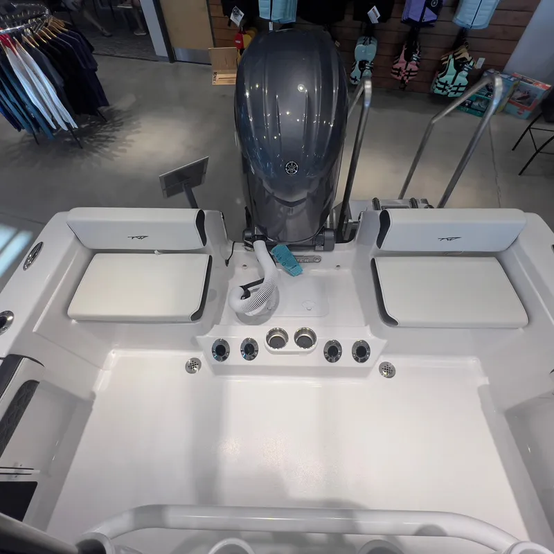 Slide: The Image of Tidewater 198 CC Adventure 2026 - 17