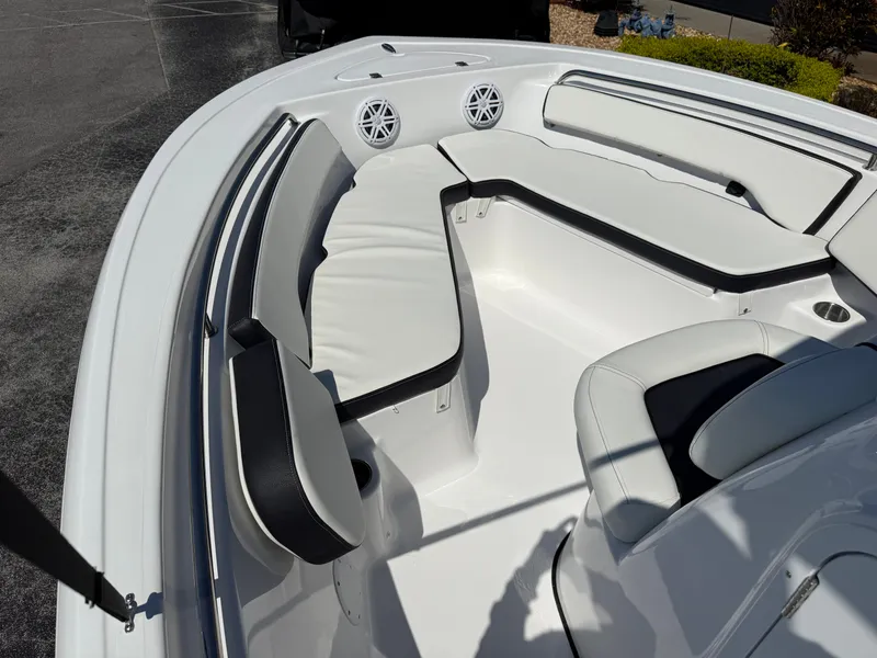 Slide: The Image of Tidewater 198 CC Adventure 2026 - 11