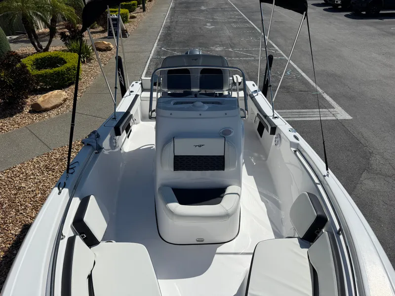 Slide: The Image of Tidewater 198 CC Adventure 2026 - 8