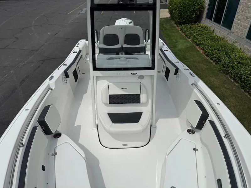 Slide: The Image of Tidewater 220 LXF 2026 - 14