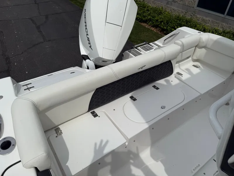 Slide: The Image of Tidewater 220 LXF 2026 - 18