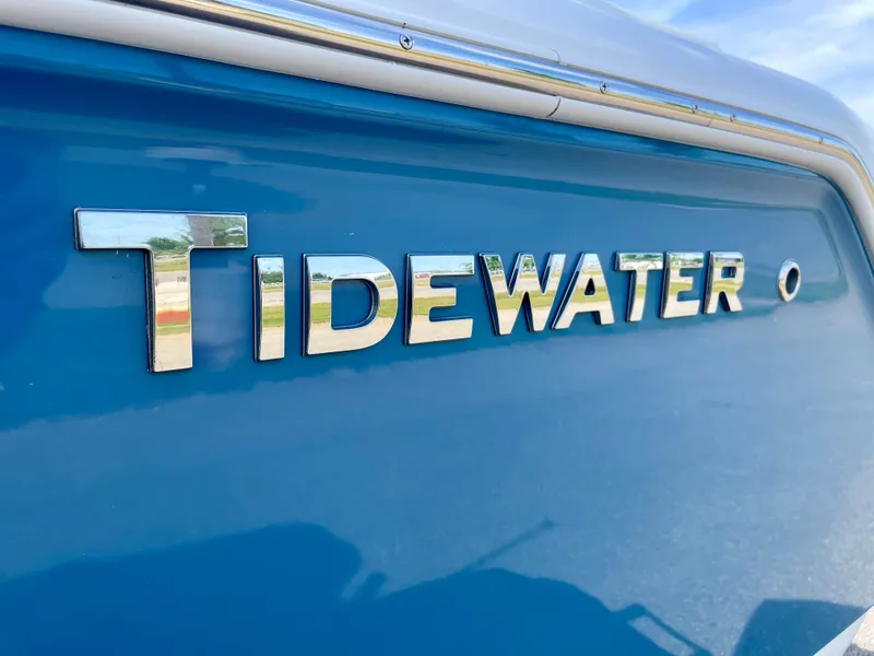 Slide: The Image of Tidewater 232 LXF 2026 - 8