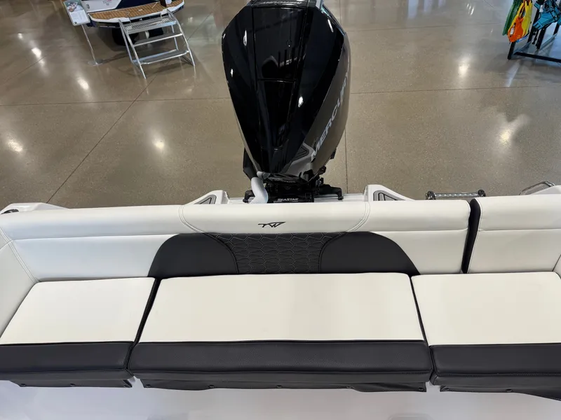 Slide: The Image of Tidewater 232 LXF 2026 - 13