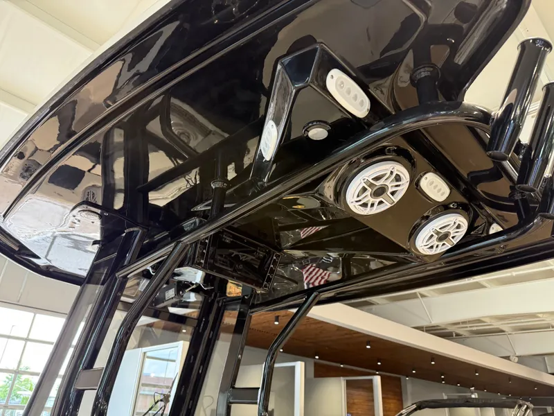 Slide: The Image of Tidewater 232 LXF 2026 - 16