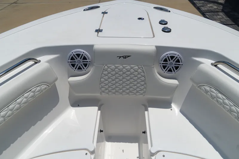 Slide: The Image of Tidewater 232 LXF 2026 - 26