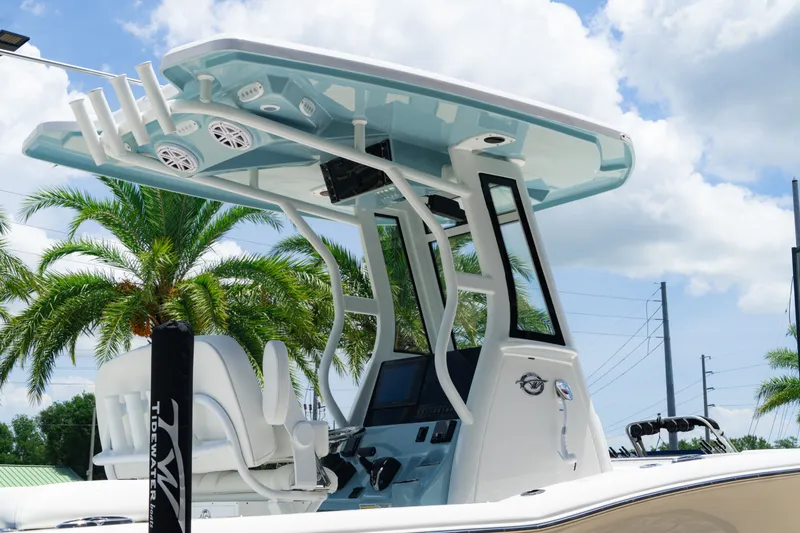 Slide: The Image of Tidewater 232 LXF 2026 - 6