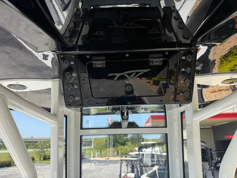 Slide: The Image of Tidewater 232 SS 2026 - 10