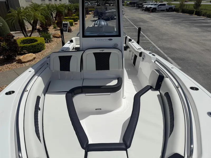 Slide: The Image of Tidewater 232 SS 2026 - 17