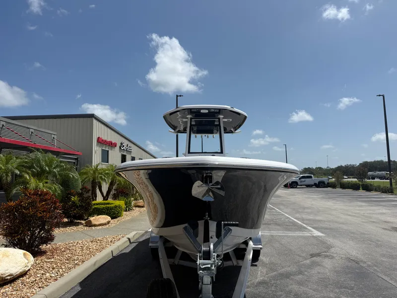 Slide: The Image of Tidewater 232 SS 2026 - 4