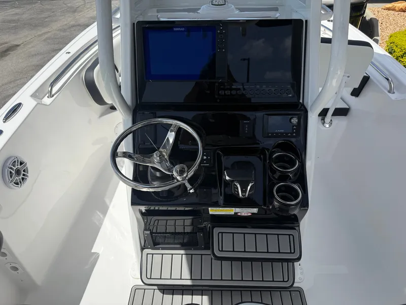 Slide: The Image of Tidewater 232 SS 2026 - 9