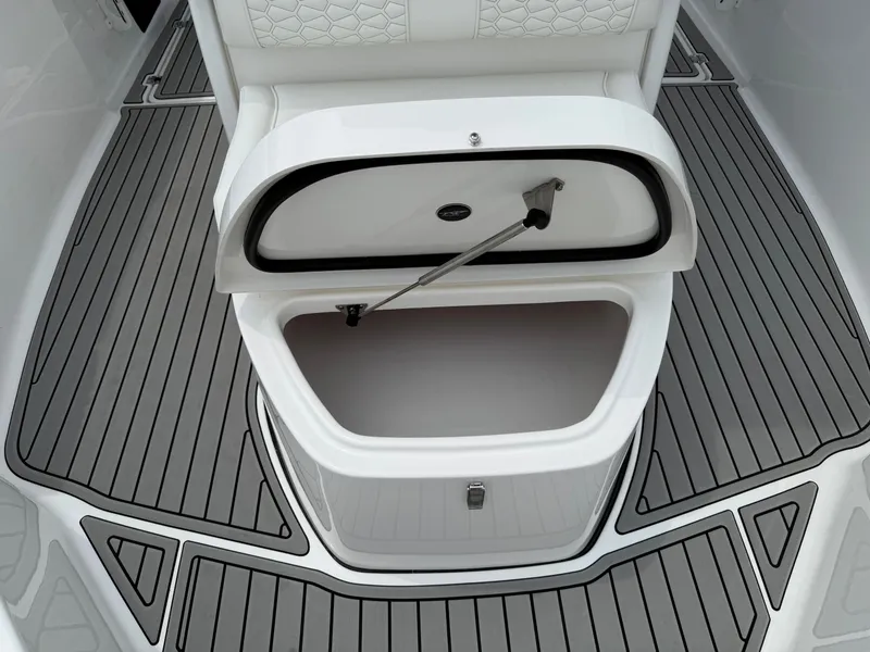 Slide: The Image of Tidewater 256 LXF 2026 - 19