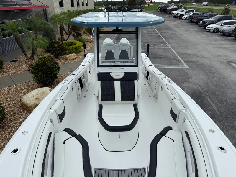 Slide: The Image of Tidewater 272 CC Adventure 2026 - 9