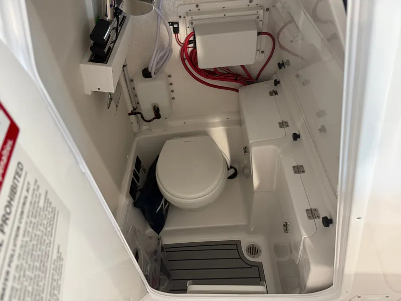 Slide: The Image of Tidewater 272 LXF 2026 - 19