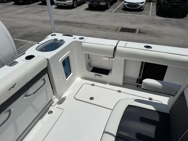 Slide: The Image of Tidewater 282 CC Adventure 2026 - 10