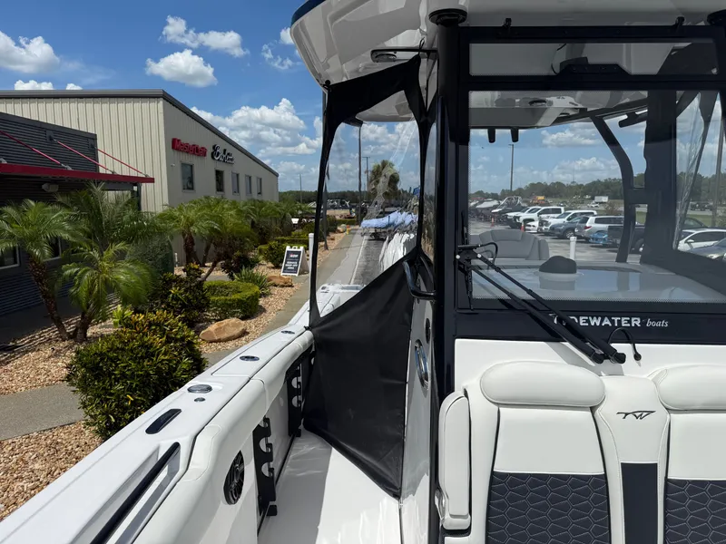 Slide: The Image of Tidewater 282 CC Adventure 2026 - 28
