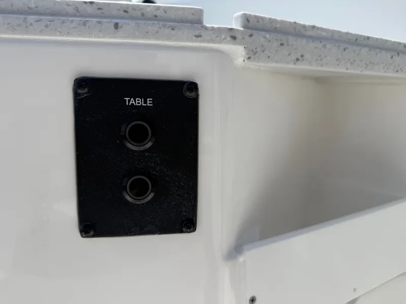 Slide: The Image of Tidewater 282 CC Adventure 2026 - 31