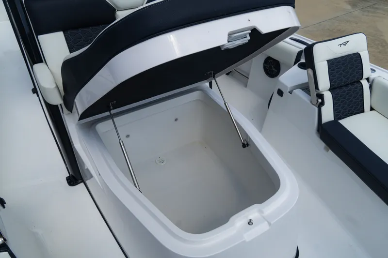 Slide: The Image of Tidewater 3100 Carolina Bay 2026 - 20