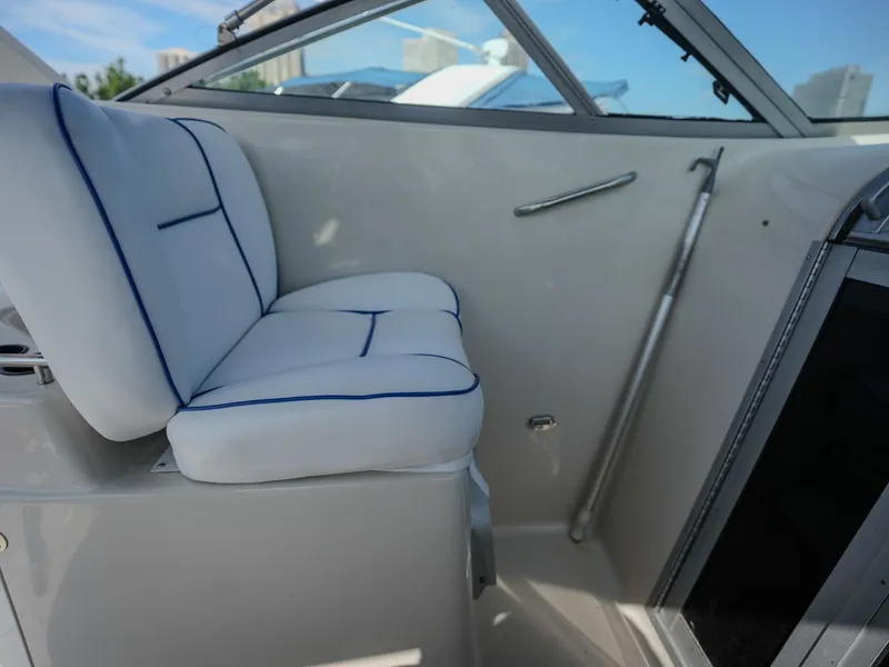Slide: The Image of Crownline Boats 330 1999 - 10