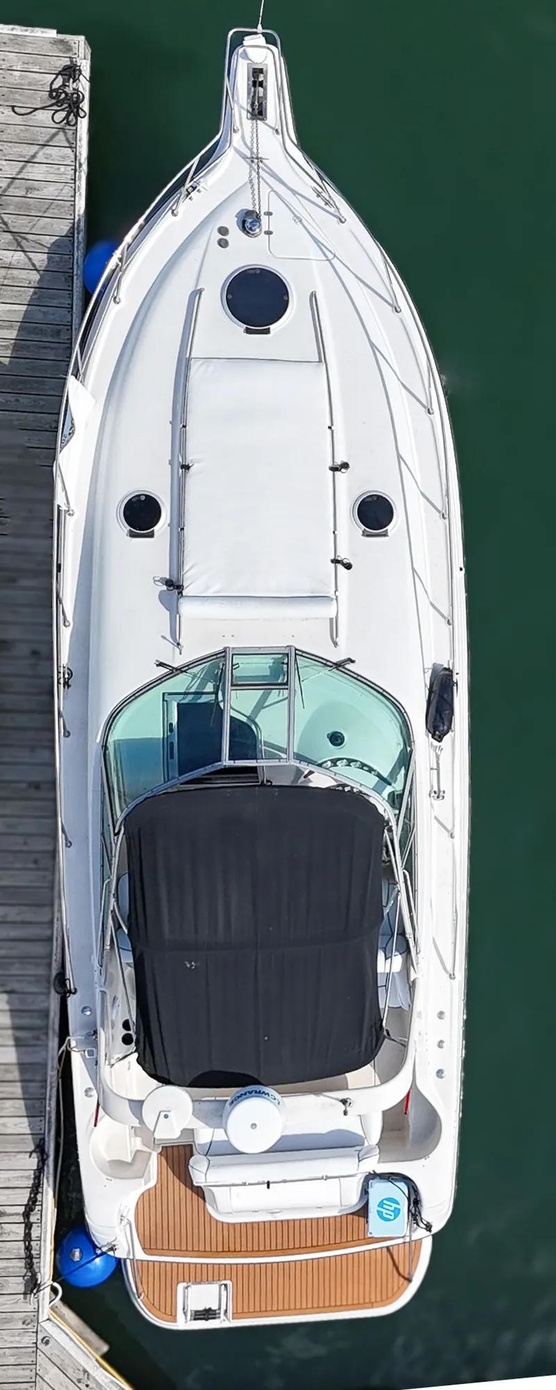 Slide: The Image of Crownline Boats 330 1999 - 4