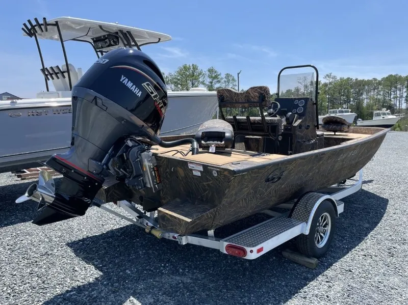 Slide: The Image of G3 Bay 19 GX Tunnel Camo 2025 - 3