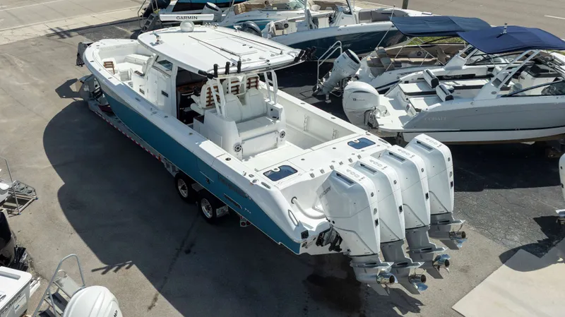The Image of Everglades 395 Center Console 2026 - 1
