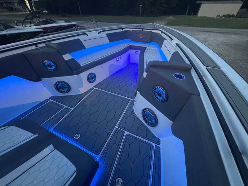 Slide: The Image of Fountain 38 SC 2023 - 59