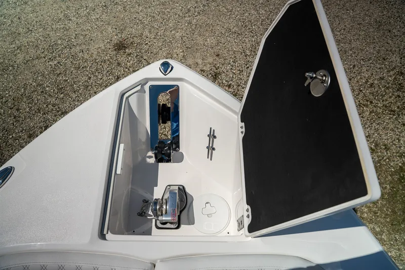 Slide: The Image of Sea Fox 268 Commander 2026 - 14